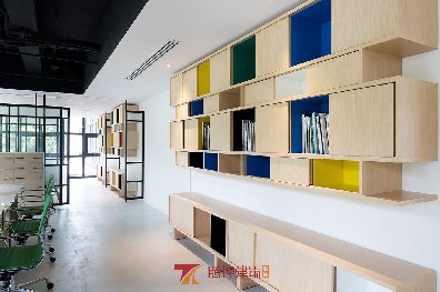 南昌辦公室裝修-簡約時尚風格